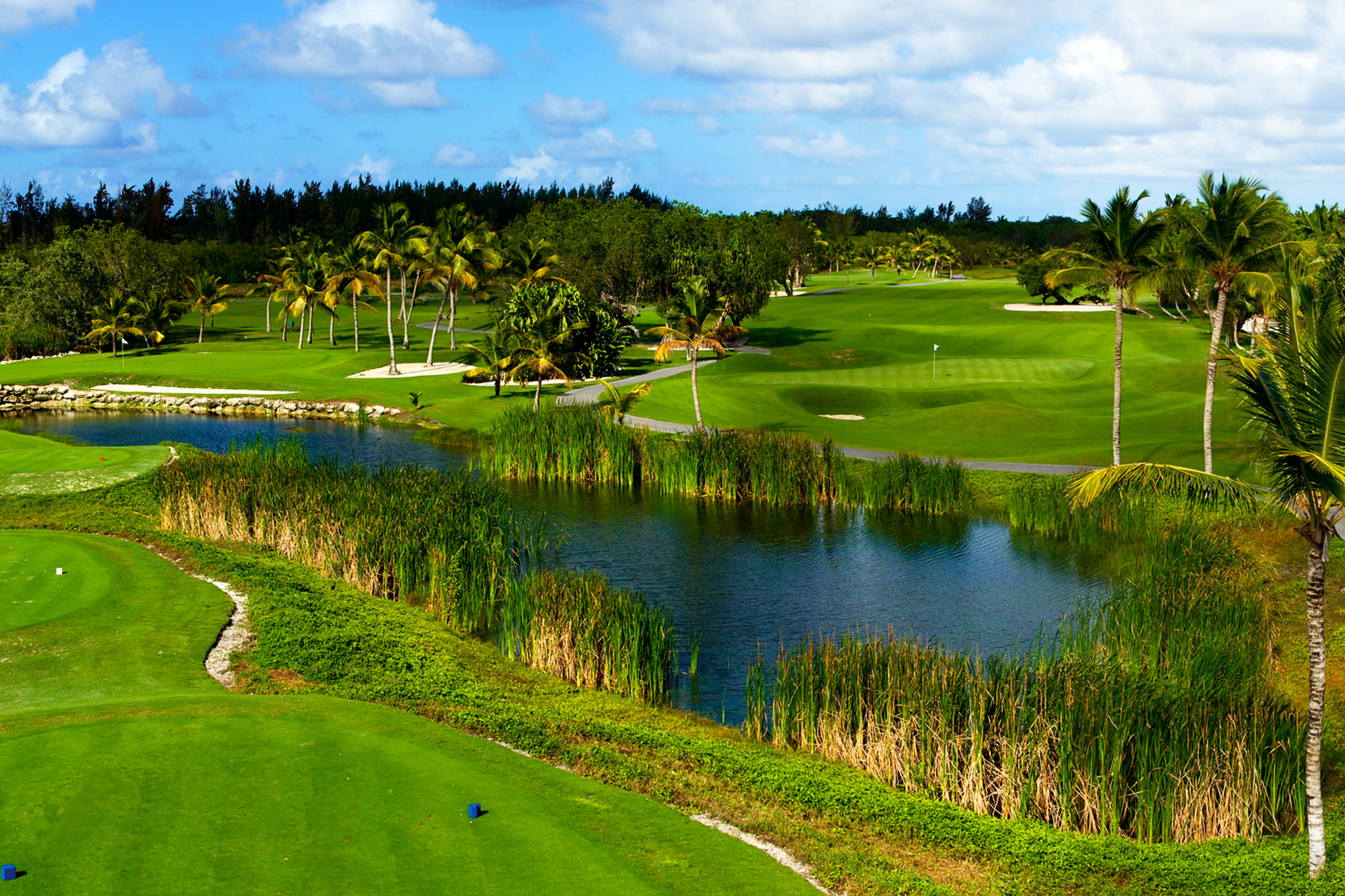 Explorez le Monde du golf : De l'Espagne au Maroc, découvrez nos offres golfiques de la semaine